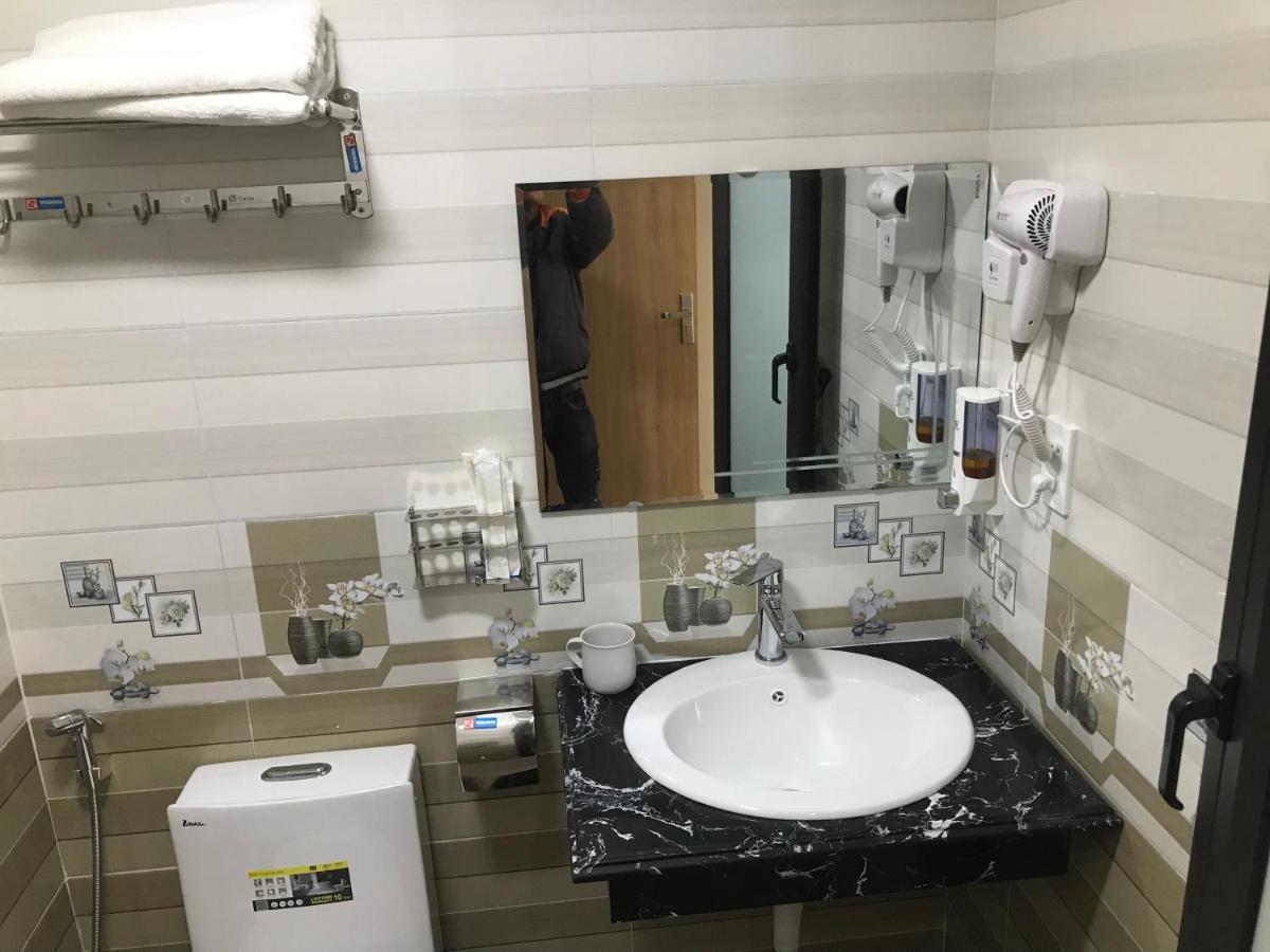Anh Nhu Hotel Chan Chau 외부 사진